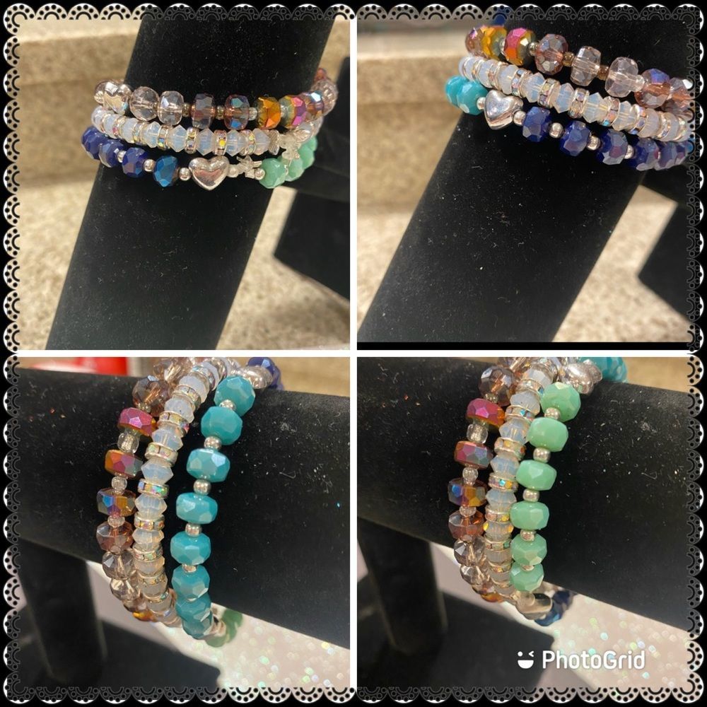 HANDMADE NWT Stack Bracelet (brand new)
customize your own!!